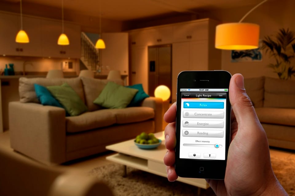 Philips Hue: la luce la comandi dallo smartphone 2