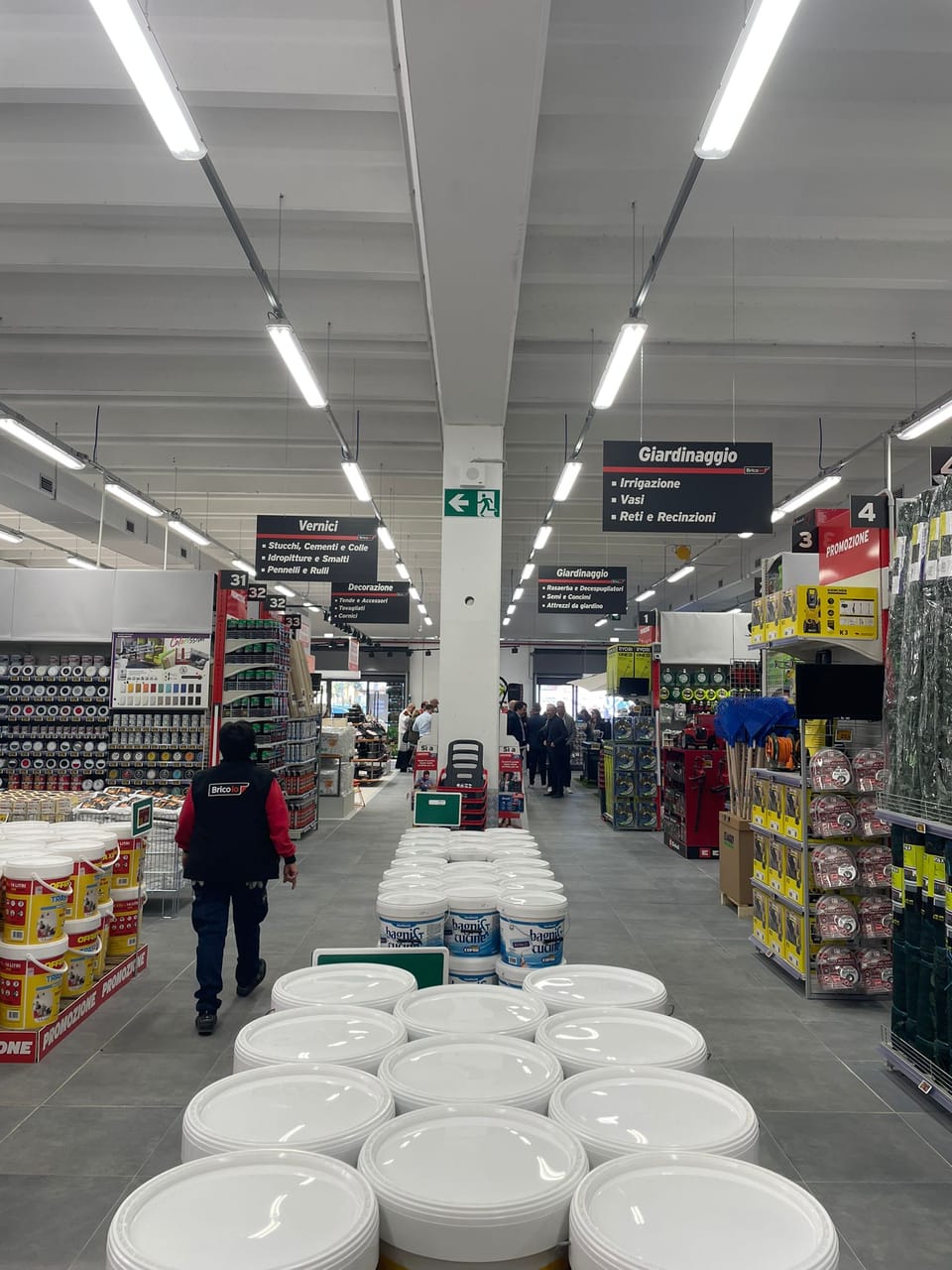 Brico io inaugura il punto vendita diretto di Diano Castello 7