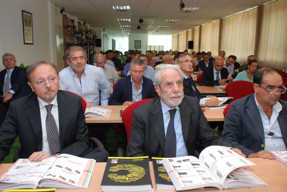 Presentata la decima edizione del catalogo di A.Capaldo 8