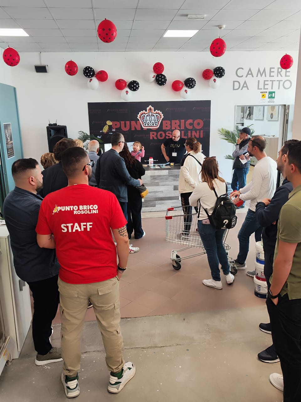 Punto Brico Rosolini: grande affluenza di pubblico all'open day per i 25 anni 2