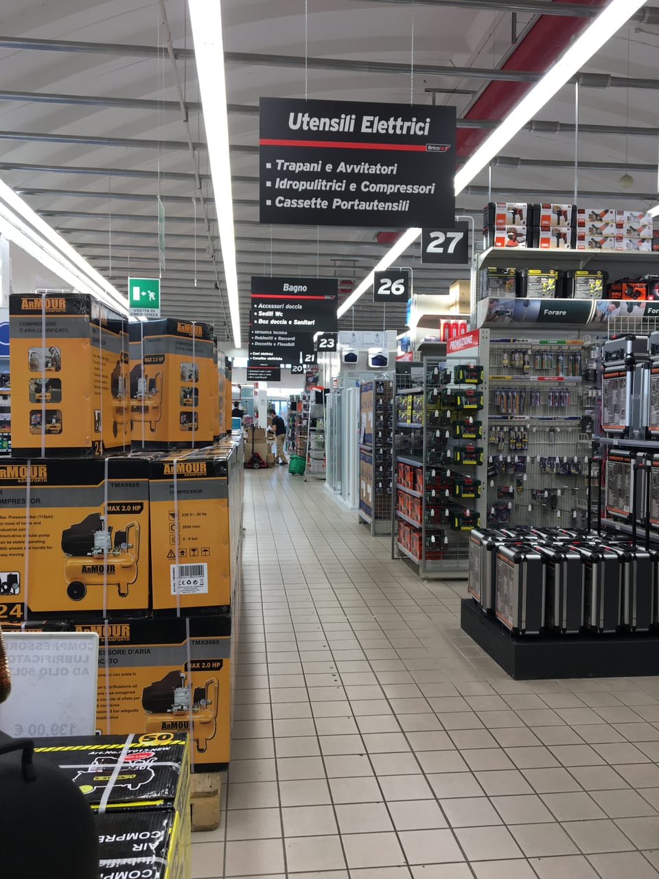 Brico io: restyling del negozio di Riccione 2