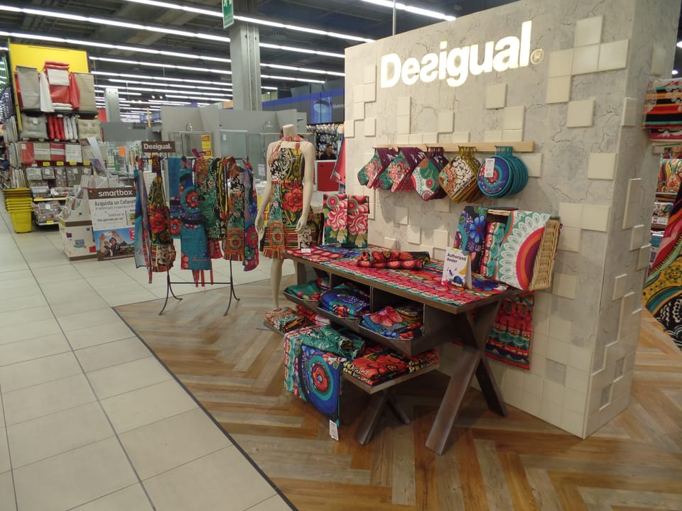 Mercatone Uno: partnership con Desigual 7