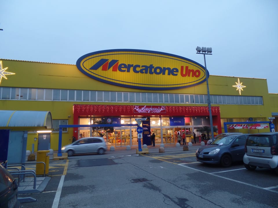 Mercatone Uno: partnership con Desigual 8