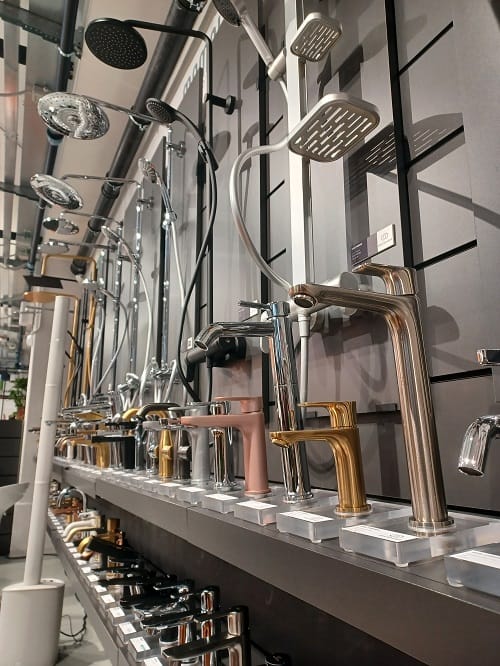 Ha aperto a Milano il primo showroom di Obi 10